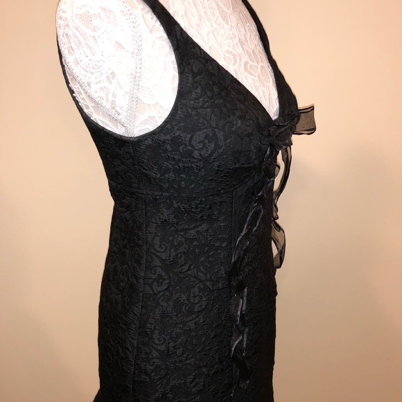 Little black dress - Picture 2 of 8